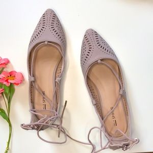 Dusty pink/mauve lace-up flat sandals